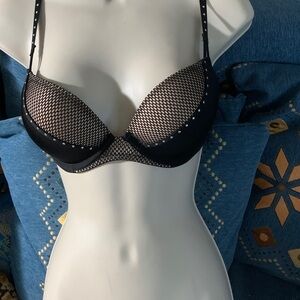 NWT Victoria Secret Balmain collaboration Bra Black Fishnet Push Up